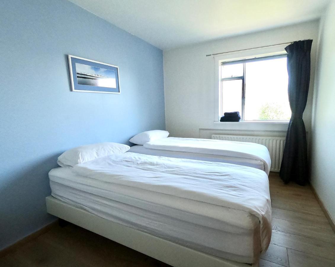 Pearl Of The North Apartments อาคูเรย์รี ภายนอก รูปภาพ